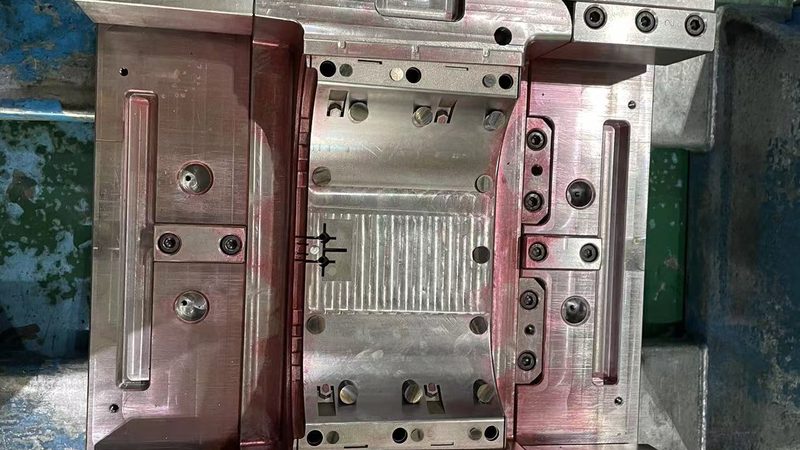 宁波压铸模具：如何挑选优质厂家**