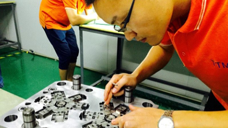 汽车模具：揭秘十大品牌背后的技术秘密