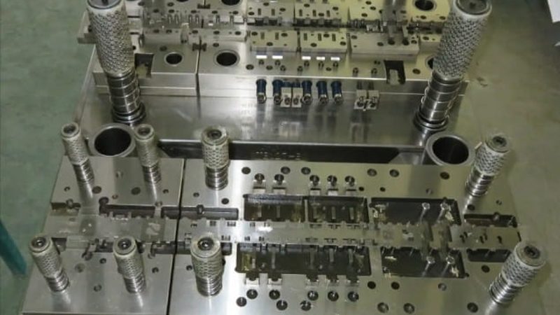 家用五金模具制作：从设计到成品的工艺解析**