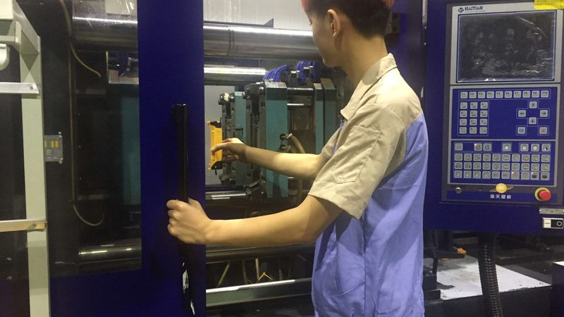 精密五金模具设计：制造精度背后的隐形战场